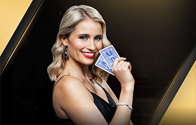 Ultimate Blackjack with Olivia